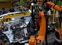 La automoción activa la demanda de ingenieros Lean Manufacturing.